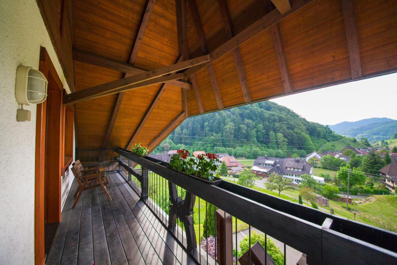 Hotel Landhaus Langeck Münstertal Exteriér fotografie